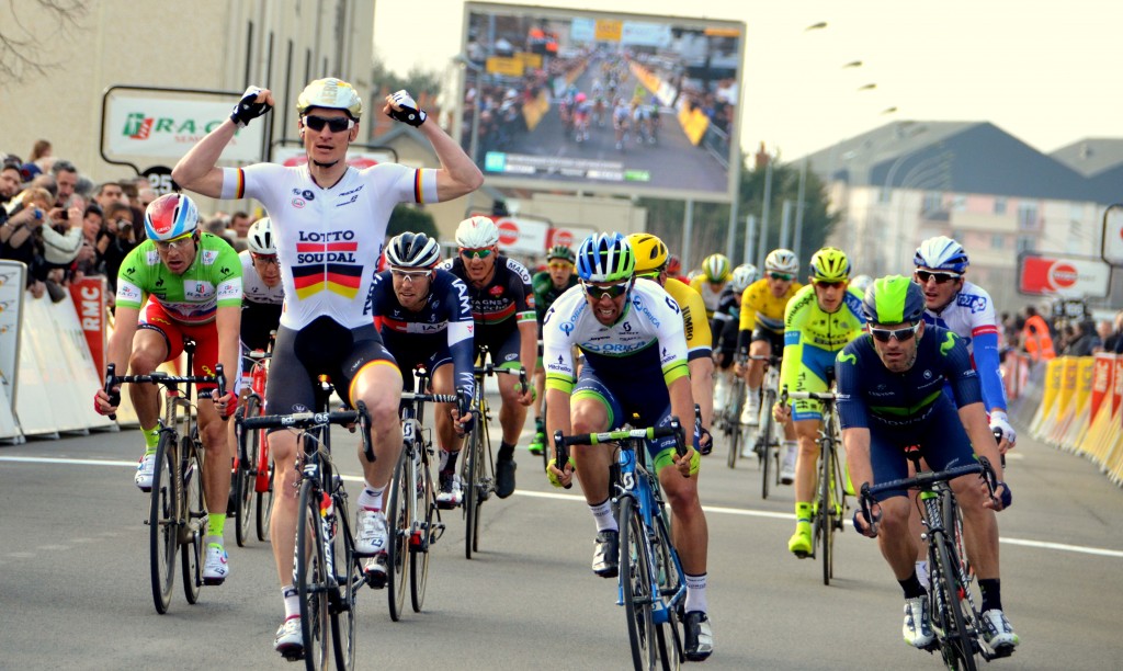 IAMCycling_ParisNice_Arrive_VanG