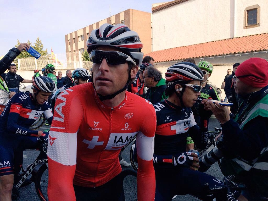 IAM Cycling Vuelta Catalunya Elmiger Martin bus